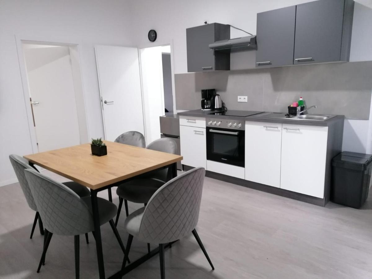 Estrella24 Living Rooms Tokio Herne Exterior photo